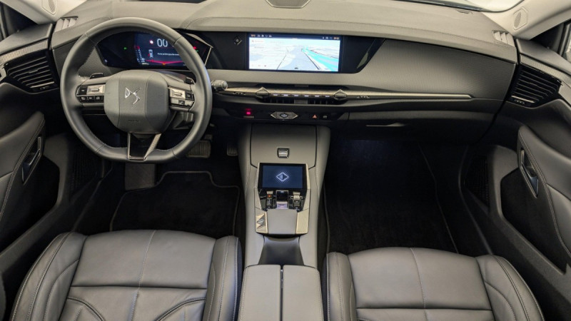 Photo 13 de l'offre de DS DS4 PureTech 130 EAT8 Rivoli à 23210€ chez Carlyss automobiles Vitré