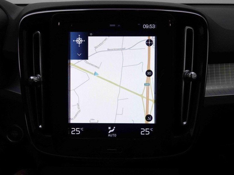 Photo 12 de l'offre de VOLVO XC40 1.5 T4 Recharge 211 PHEV Inscription à 31702€ chez Carlyss automobiles Vitré