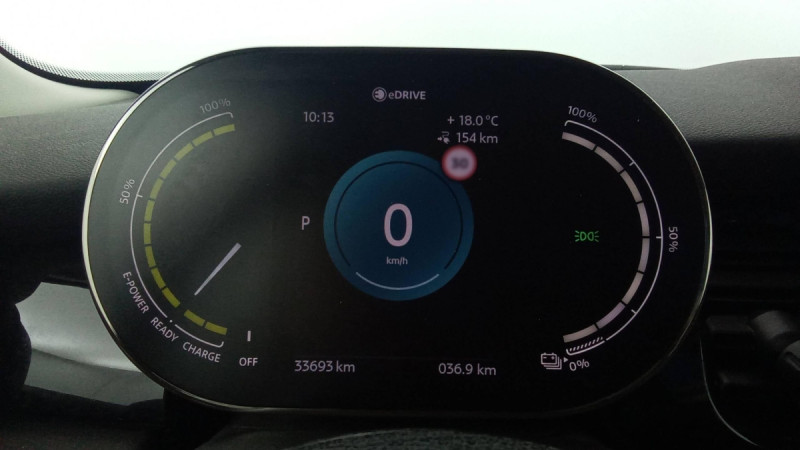 Photo 8 de l'offre de Mini HATCH 3 PORTES ELECTRIC F56 BEV LCI Hatch 3 Portes Cooper SE 184 ch Essential à 17698€ chez Carlyss automobiles Vitré