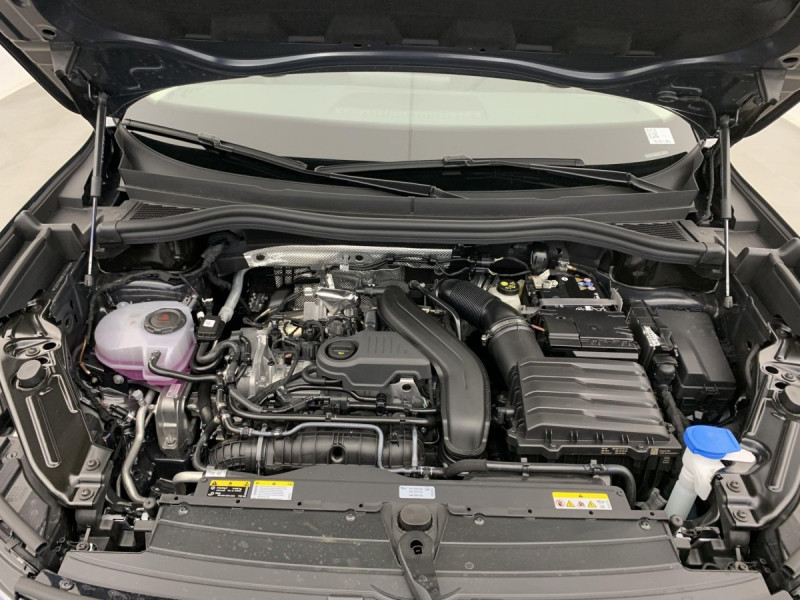 Photo 12 de l'offre de VOLKSWAGEN TIGUAN NOUVEAU 1.5 eTSI 150CV DSG7 LIFE PLUS à 39498€ chez Carlyss automobiles Vitré
