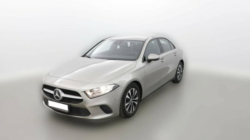 Photo 1 de l'offre de MERCEDES-BENZ Classe A Berline Classe A 180 d BM6 Style Line à 24697€ chez Carlyss automobiles Vitré