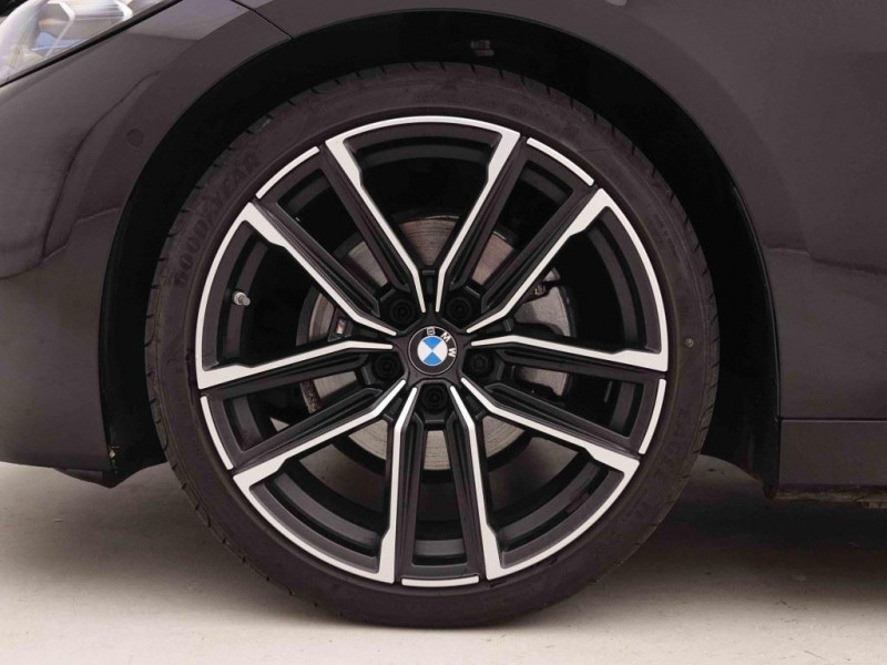 Photo 20 de l'offre de Bmw 4 420i 184 Cabrio Steptronic M-Pack à 54098€ chez Carlyss automobiles Vitré