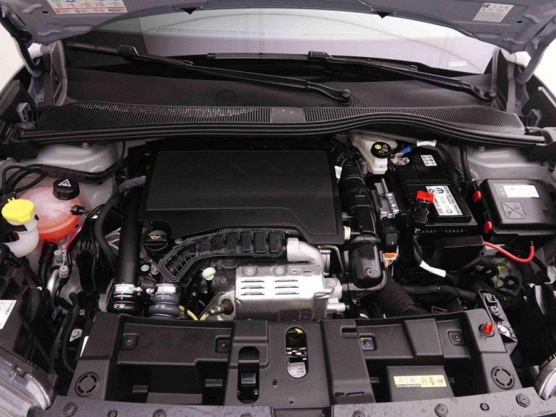 Photo 20 de l'offre de Jeep Avenger 1.2T e-Hybrid DCT Summit à 31469€ chez Carlyss automobiles Vitré