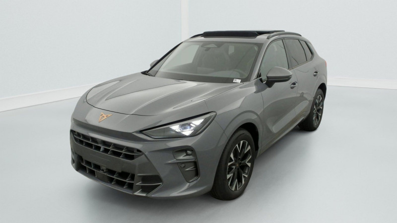 Photo 3 de l'offre de Cupra Terramar 1.5 eTSI Hybrid 150 ch DSG7 V à 36998€ chez Carlyss automobiles Vitré