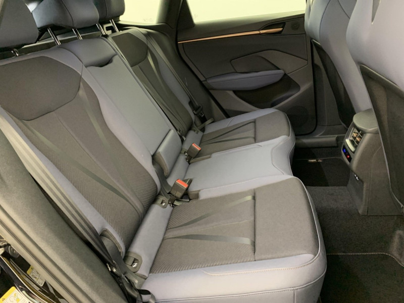 Photo 10 de l'offre de Cupra Terramar 1.5 eTSI Hybrid 150 ch DSG7 V à 36998€ chez Carlyss automobiles Vitré