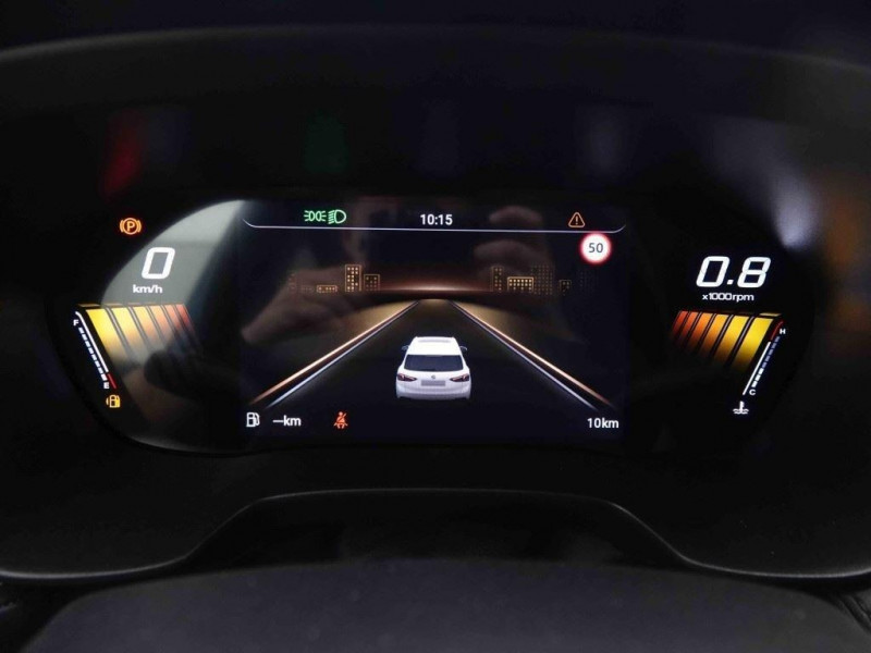 Photo 18 de l'offre de MG Motor ZS 1.5i 115 Comfort à 23006€ chez Carlyss automobiles Vitré