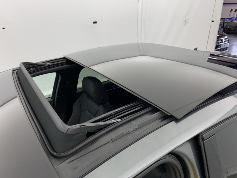 Photo 20 de l'offre de AUDI Q3 Sportback 35 TDI 150 ch S tronic 7 S line à 48598€ chez Carlyss automobiles Vitré