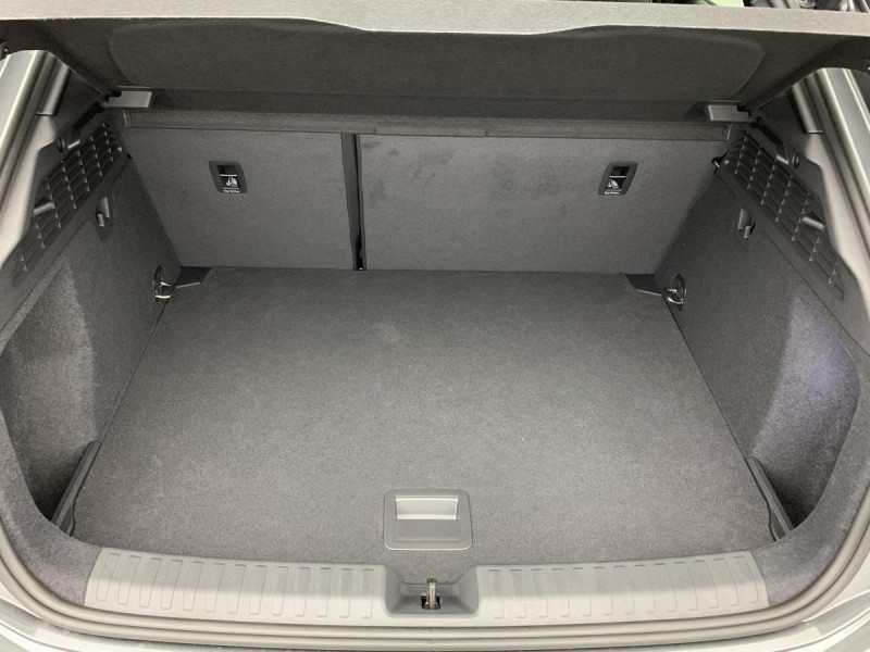Photo 20 de l'offre de AUDI A3 SPORTBACK NOUVELLE 45 TFSI E HYBRIDE RECHARGEABLE 272 S TRONIC 6 S LINE à 43998€ chez Carlyss automobiles Vitré