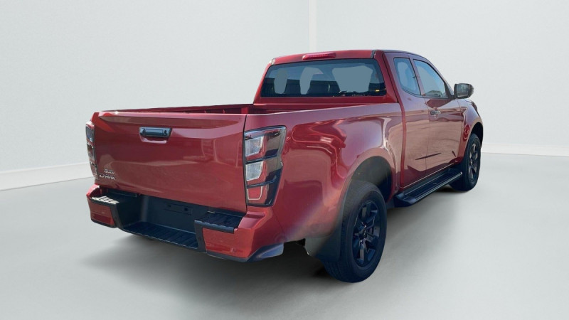 Photo 7 de l'offre de ISUZU D-MAX 1.9 4X4 SPACE CAB N60 NSPORT  AT à 45846€ chez Carlyss automobiles Vitré