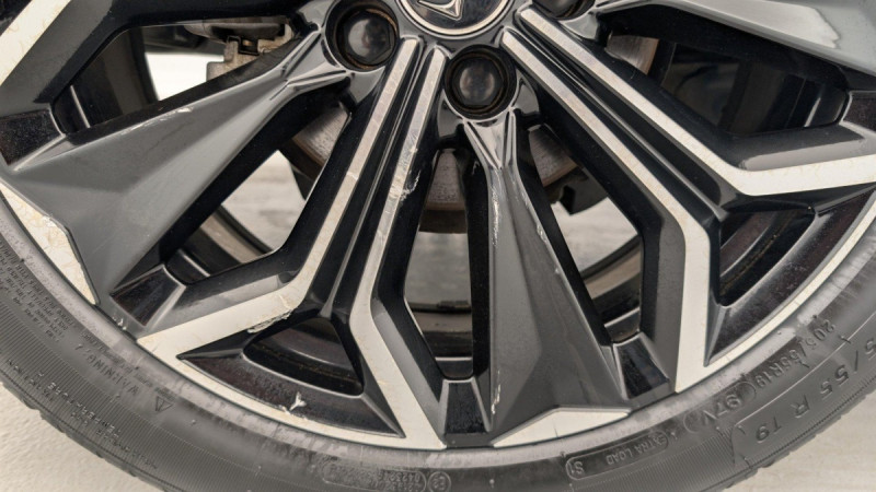 Photo 26 de l'offre de DS DS4 PureTech 130 EAT8 Rivoli à 25027€ chez Carlyss automobiles Vitré