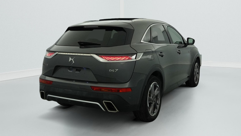 Photo 7 de l'offre de DS DS7 Crossback Hybride E-Tense 300 EAT8 4x4 Rivoli à 29080€ chez Carlyss automobiles Vitré