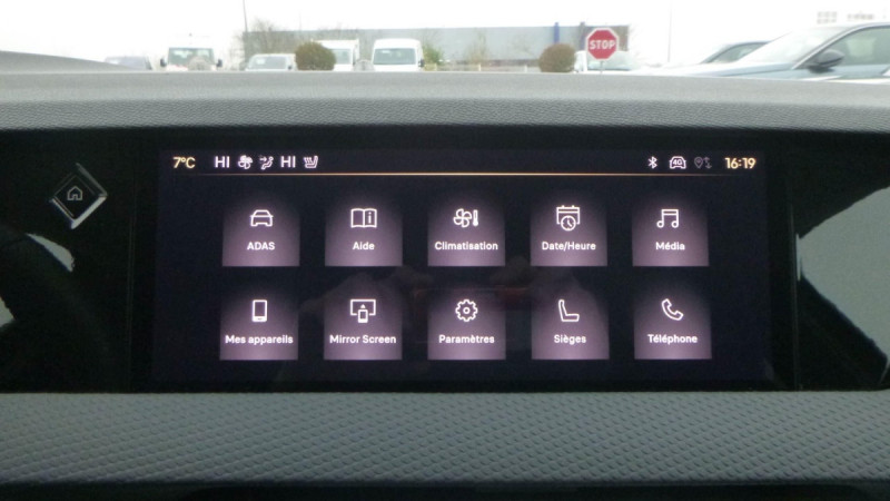Photo 4 de l'offre de DS DS4 BlueHDi 130 EAT8 Pallas à 32398€ chez Carlyss automobiles Vitré