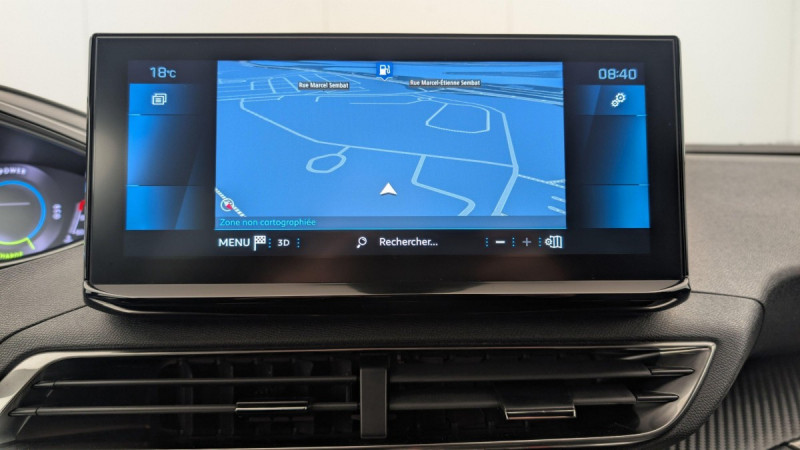 Photo 16 de l'offre de PEUGEOT 3008 Hybrid 136 e-DCS6 Allure Pack à 27853€ chez Carlyss automobiles Vitré