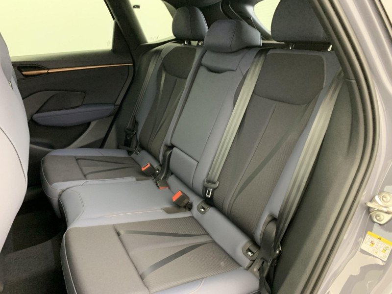 Photo 22 de l'offre de Cupra Terramar 1.5 eTSI Hybrid 150 ch DSG7 V à 36998€ chez Carlyss automobiles Vitré