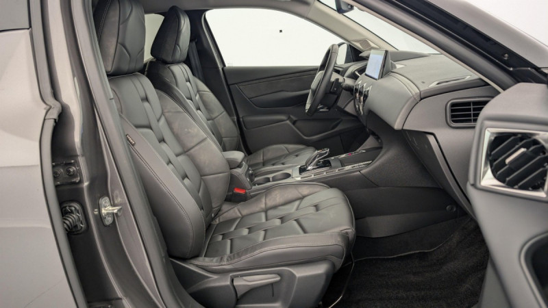 Photo 9 de l'offre de DS DS3 PureTech 130 EAT8 Opera à 22598€ chez Carlyss automobiles Vitré