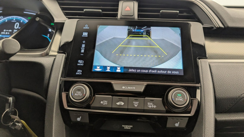 Photo 18 de l'offre de HONDA Civic 2018 CIVIC 1.0 I-VTEC 126 ELEGANCE à 14498€ chez Carlyss automobiles Vitré
