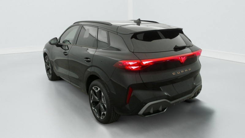 Photo 5 de l'offre de Cupra Terramar 1.5 eTSI Hybrid 150 ch DSG7 V à 35998€ chez Carlyss automobiles Vitré