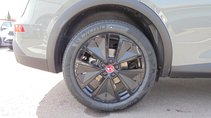 Photo 4 de l'offre de DS DS7 BlueHDi 130 EAT8 Performance Line à 34398€ chez Carlyss automobiles Vitré