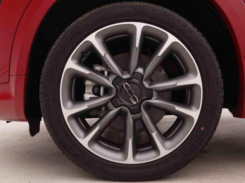 Photo 19 de l'offre de FIAT 500X 1.5 Hybrid 131 DCT Sport à 22743€ chez Carlyss automobiles Vitré