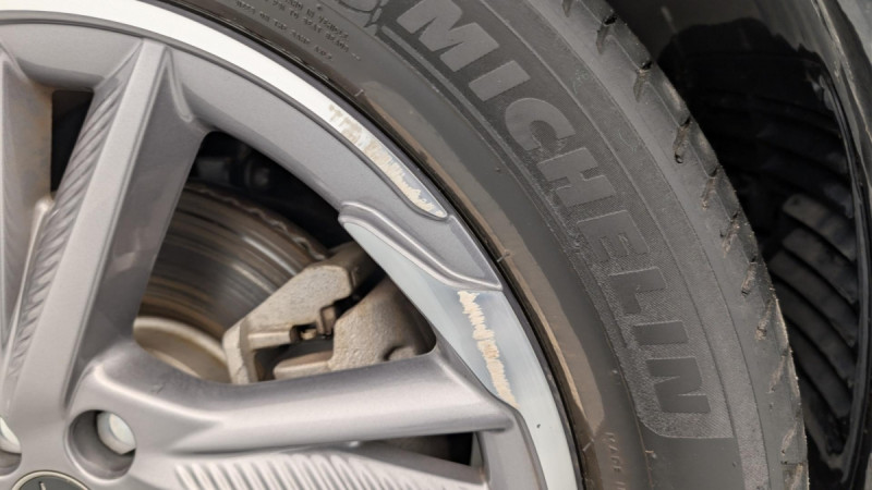 Photo 27 de l'offre de DS DS7 Crossback Hybride E-Tense 300 EAT8 4x4 Rivoli à 29080€ chez Carlyss automobiles Vitré