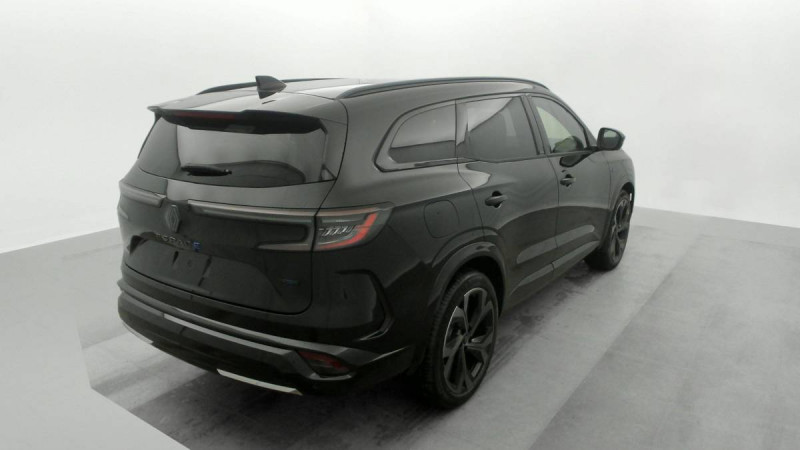 Photo 11 de l'offre de RENAULT ESPACE VI E-TECH FULL HYBRID 200 GSR2 ESPRIT ALPINE à 38043€ chez Carlyss automobiles Vitré