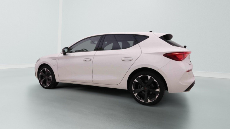 Photo 3 de l'offre de Cupra LEON 1.4 TSi 204 PHEV DSG à 26998€ chez Carlyss automobiles Vitré