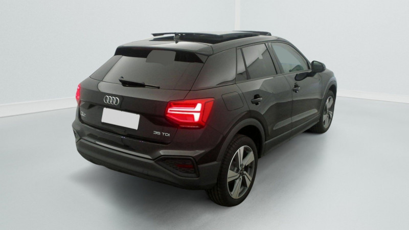 Photo 5 de l'offre de AUDI Q2 35 TDI 150 S tronic 7 Design à 36998€ chez Carlyss automobiles Vitré