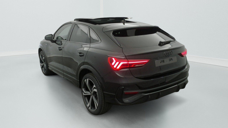 Photo 5 de l'offre de AUDI Q3 Sportback 35 TDI 150 ch S tronic 7 S line à 48598€ chez Carlyss automobiles Vitré
