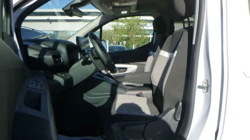 Photo 10 de l'offre de CITROEN Berlingo Berlingo Taille XL BlueHDi 130 S&S EAT8 Max à 34098€ chez Carlyss automobiles Vitré