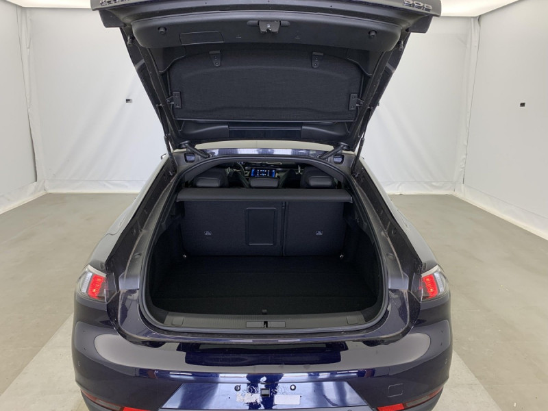 Photo 12 de l'offre de PEUGEOT 508 PureTech 130 ch S&S EAT8 Allure Pack à 25998€ chez Carlyss automobiles Vitré