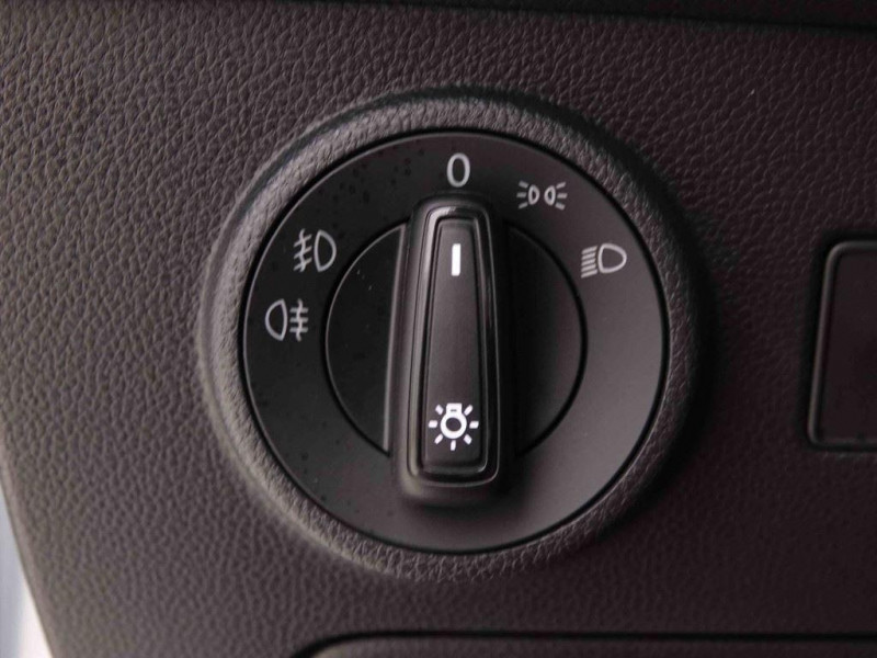 Photo 6 de l'offre de SEAT Ateca 1.5 TSi ACT 150 Style à 24210€ chez Carlyss automobiles Vitré