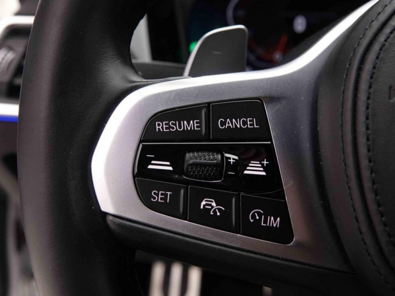 Photo 13 de l'offre de Bmw 3 330i Touring Steptronic M-Pack à 46965€ chez Carlyss automobiles Vitré