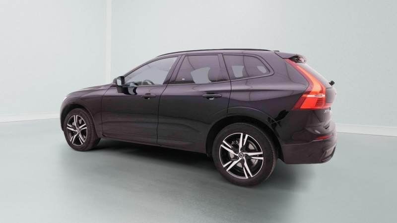Photo 2 de l'offre de VOLVO XC60 2.0 B4 197 Geartronic R-Design +Leather à 36306€ chez Carlyss automobiles Vitré