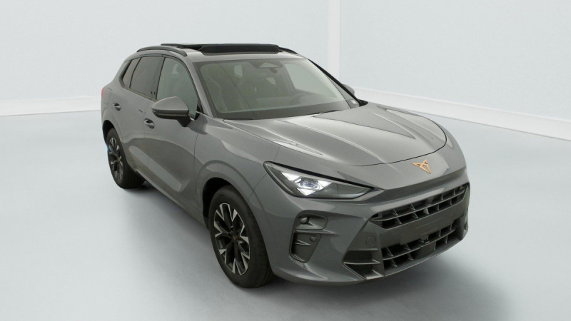 Photo 1 de l'offre de Cupra Terramar 1.5 eTSI Hybrid 150 ch DSG7 V à 36998€ chez Carlyss automobiles Vitré