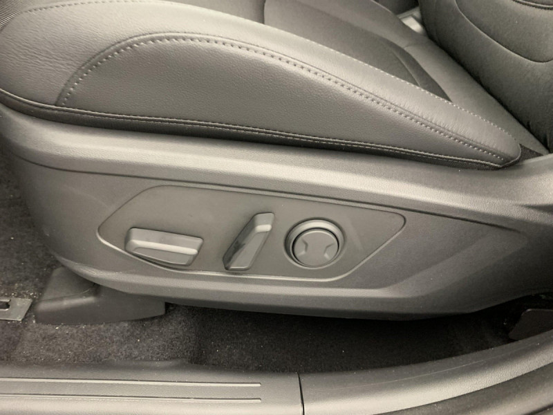 Photo 19 de l'offre de HYUNDAI Tucson 1.6 T-GDI 253 Plug-in BVA6 Creative à 34998€ chez Carlyss automobiles Vitré