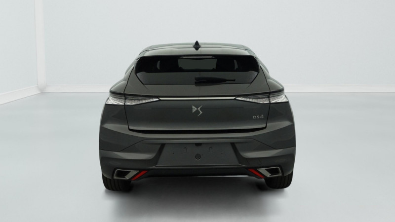 Photo 6 de l'offre de DS DS4 PureTech 130 EAT8 Rivoli à 24143€ chez Carlyss automobiles Vitré