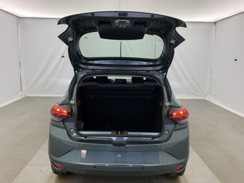 Photo 11 de l'offre de DACIA Sandero ECO-G 100 GSR2 Expression à 15998€ chez Carlyss automobiles Vitré