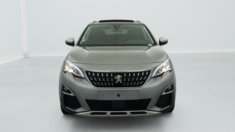 Photo 2 de l'offre de PEUGEOT 3008 Puretech 130ch S&S EAT8 Crossway à 11738€ chez Carlyss automobiles Vitré