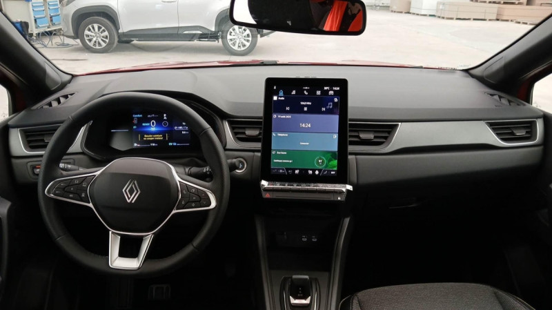 Photo 8 de l'offre de RENAULT CAPTUR Captur E-Tech full hybrid 160 ch Techno à 28998€ chez Carlyss automobiles Vitré