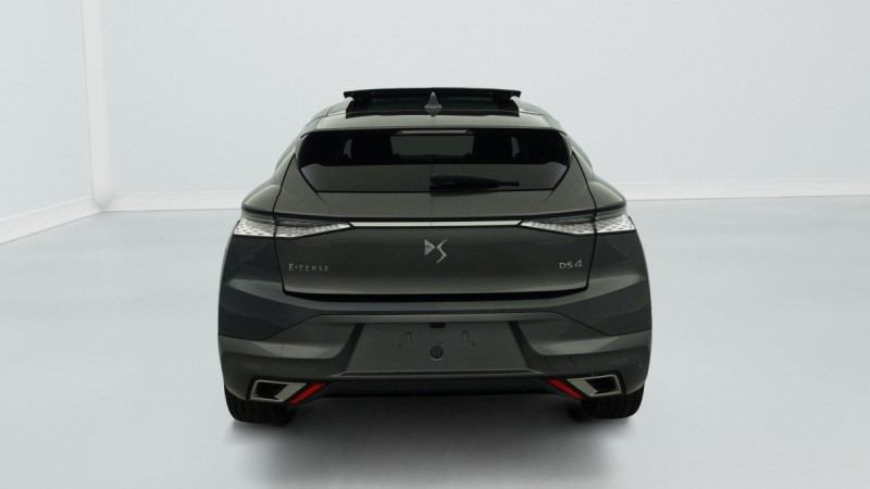 Photo 6 de l'offre de DS DS4 Hybride E-Tense 225 EAT8 Rivoli à 27081€ chez Carlyss automobiles Vitré