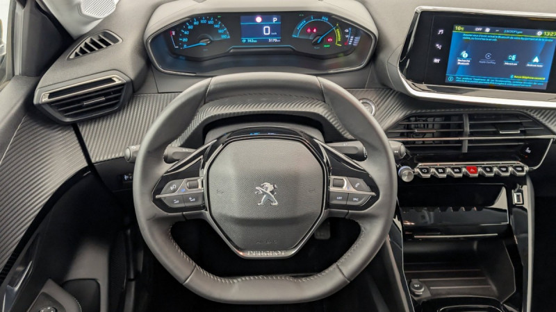 Photo 13 de l'offre de PEUGEOT 208 ELECTRIQUE 50 KWH 136CH ALLURE à 17898€ chez Carlyss automobiles Vitré
