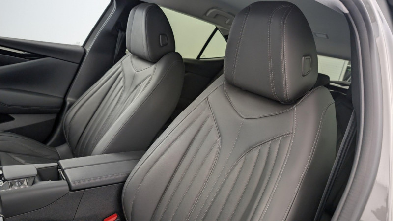 Photo 16 de l'offre de DS DS4 PureTech 130 EAT8 Rivoli à 23978€ chez Carlyss automobiles Vitré