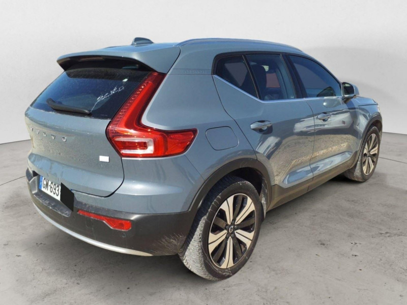 Photo 2 de l'offre de VOLVO XC40 T5 Recharge 180+82 ch DCT7 Ultimate à 35298€ chez Carlyss automobiles Vitré
