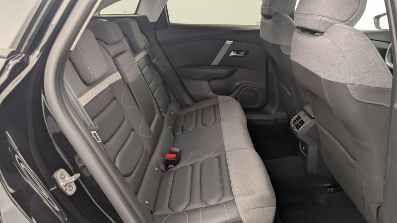 Photo 21 de l'offre de CITROEN C4 BlueHDi 130 S&S EAT8 Shine à 16260€ chez Carlyss automobiles Vitré