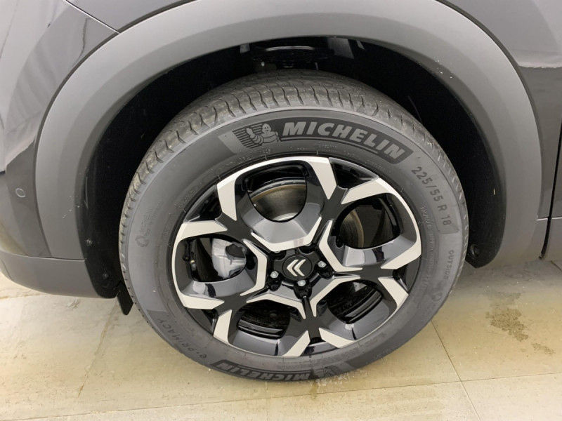 Photo 19 de l'offre de CITROEN C5 Aircross BlueHDi 130 EAT8 Max à 25998€ chez Carlyss automobiles Vitré