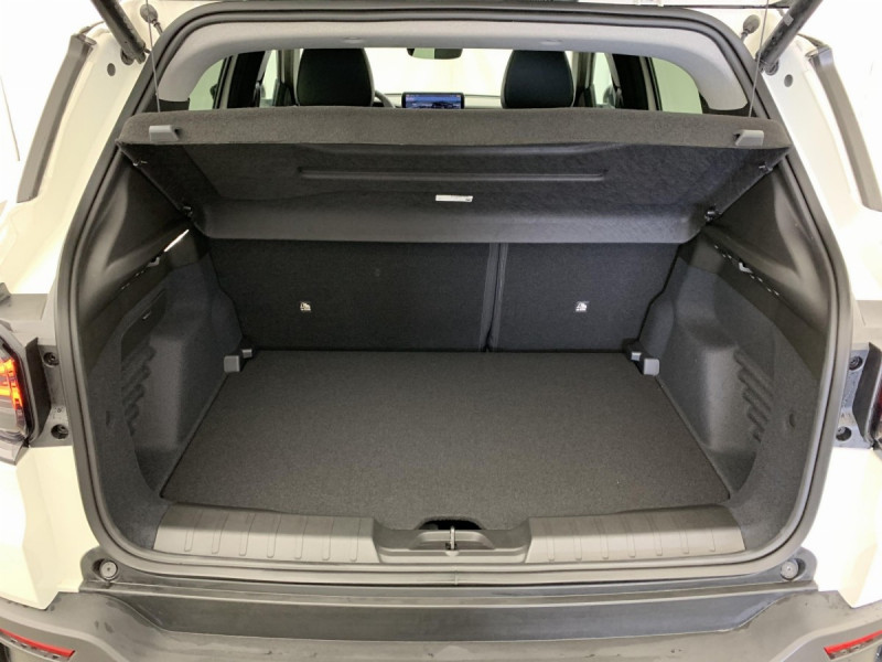 Photo 11 de l'offre de Jeep Avenger 1.2 Turbo T3 110 ch e-Hybrid BVR6 Summit à 27998€ chez Carlyss automobiles Vitré