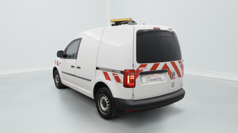 Photo 4 de l'offre de VOLKSWAGEN Caddy Van 1.4 TGI 110 GNV BVM6 à 15657€ chez Carlyss automobiles Vitré