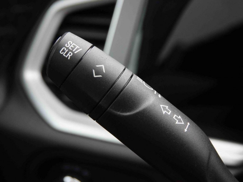 Photo 13 de l'offre de OPEL Grandland 1.2 T 130 GS Line à 23219€ chez Carlyss automobiles Vitré