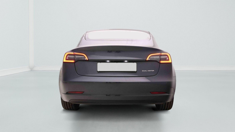 Photo 5 de l'offre de TESLA MODEL 3 476 Long Range Dual Motor AWD à 34998€ chez Carlyss automobiles Vitré