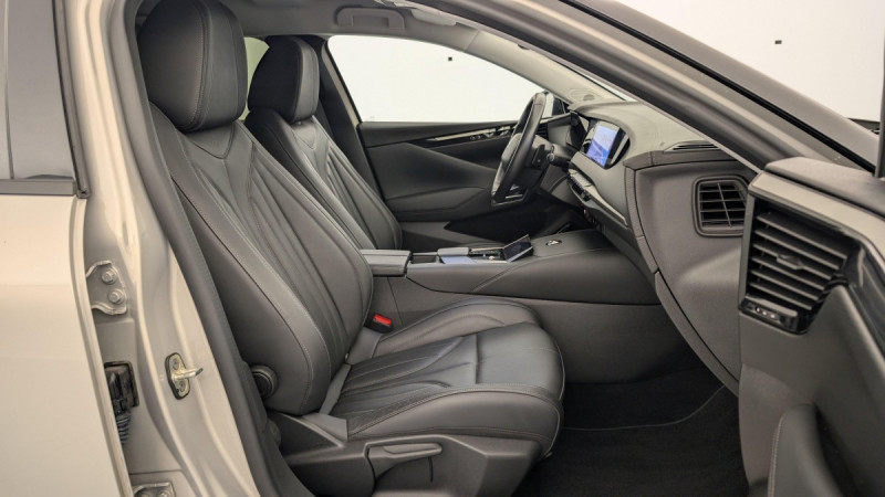 Photo 9 de l'offre de DS DS4 PureTech 130 EAT8 Rivoli à 22786€ chez Carlyss automobiles Vitré